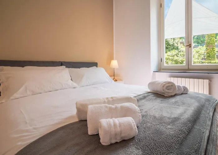 Casa Flaminia - Panorama, Relax E Parcheggio Апартаменты *