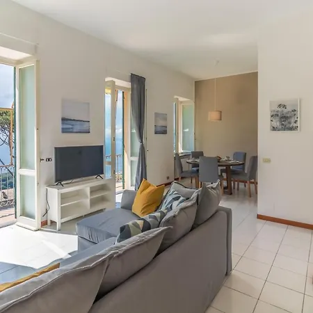 Casa Flaminia - Panorama, Relax E Parcheggio *